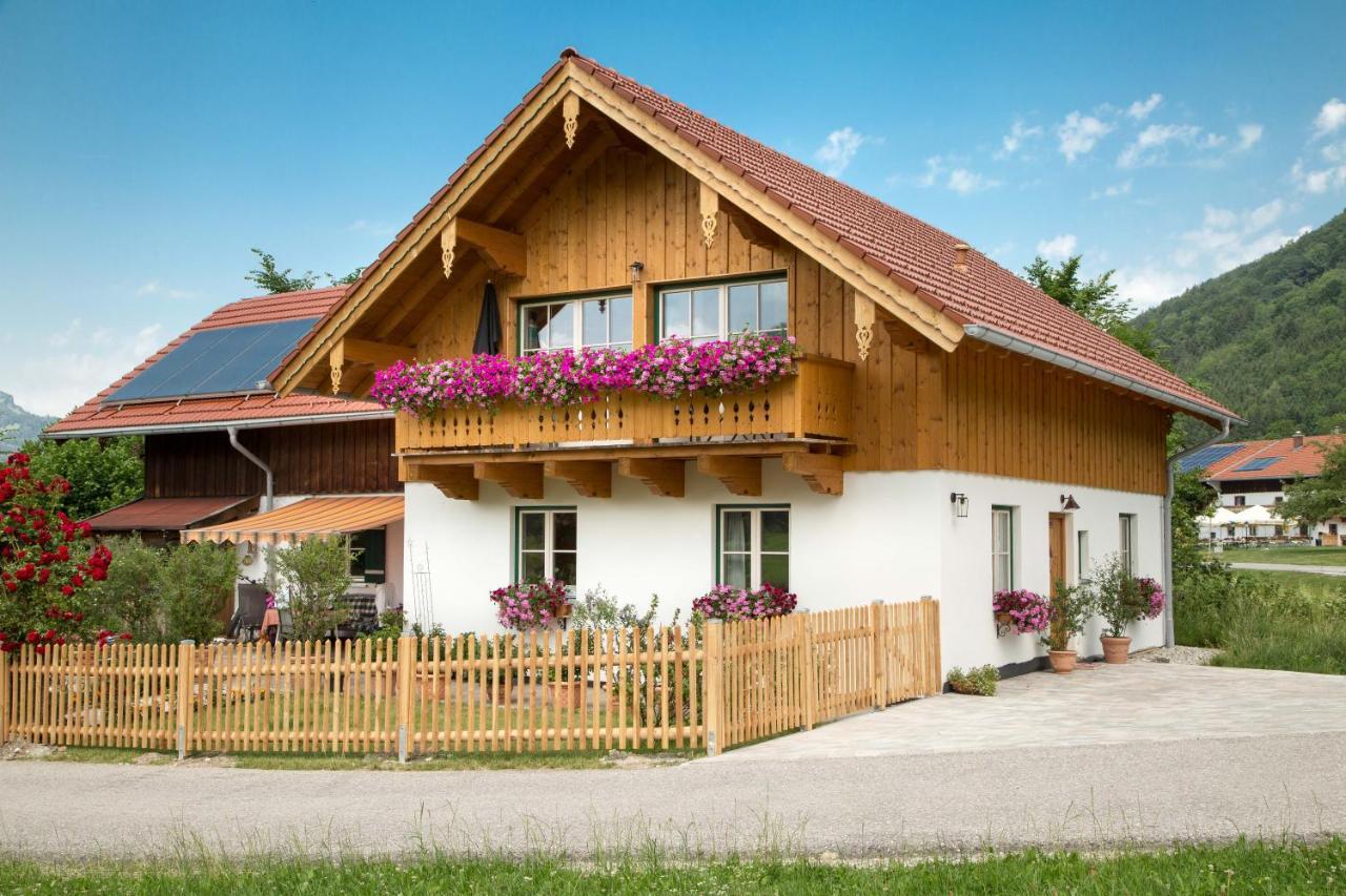 Ferienwohnung Guggenbichler Inkl. Chiemgaukarte Ruhpolding Exterior foto